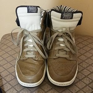 Mens sneakers